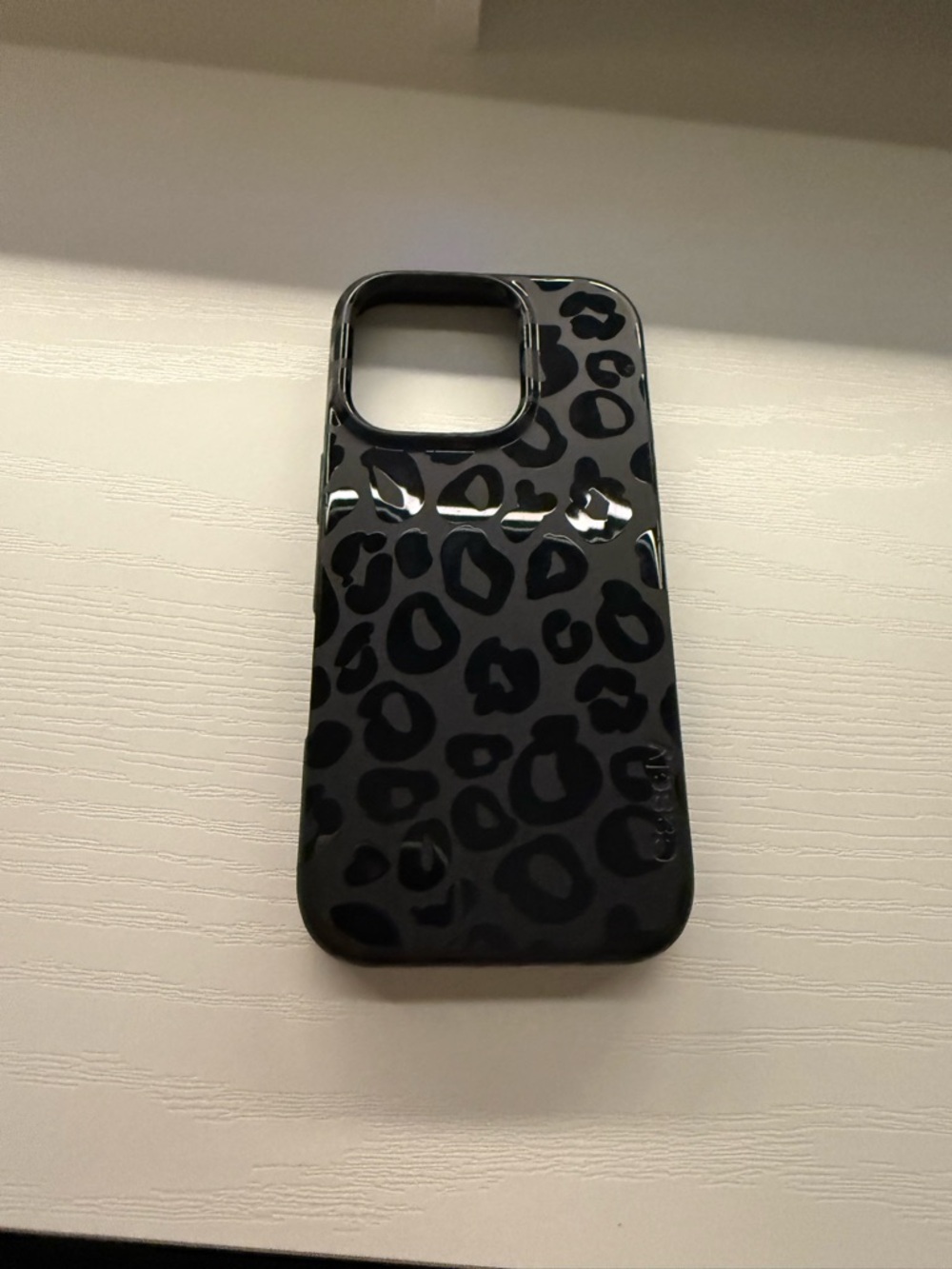 Into the Wild Black Casely Leopard IPhone 16 Pro Case